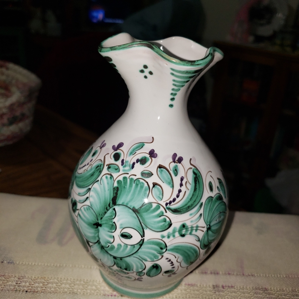 Vintage Czechoslovakia Magolica Vase